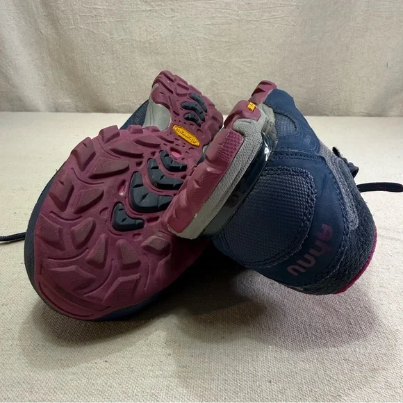 Ahnu Sugarpine Low Women's Size 8 Vibram Hiking Running Shoes Gray Navy - Picture 7 of 16